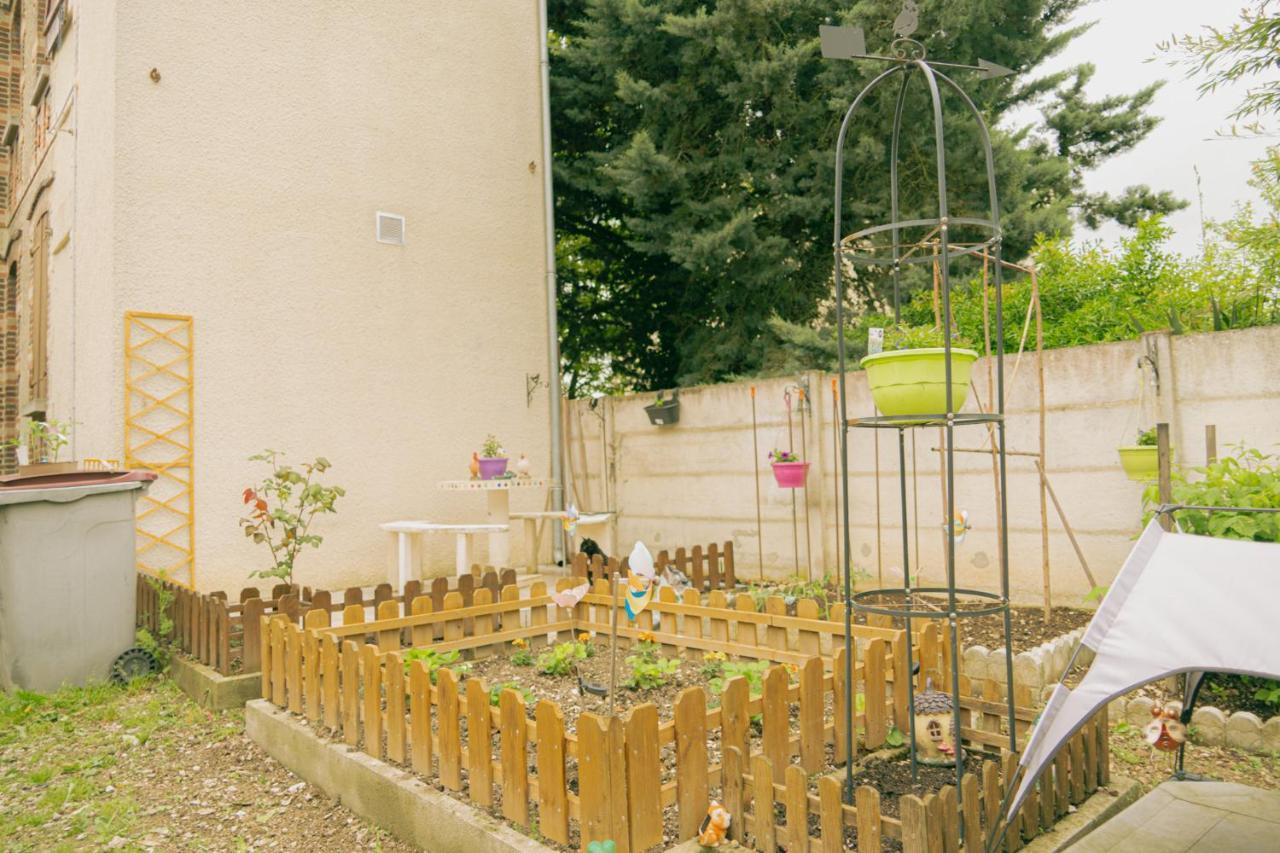 Appartement Cozy Avec Stationnement Gratuit Saint-Andre-les-Vergers Екстер'єр фото