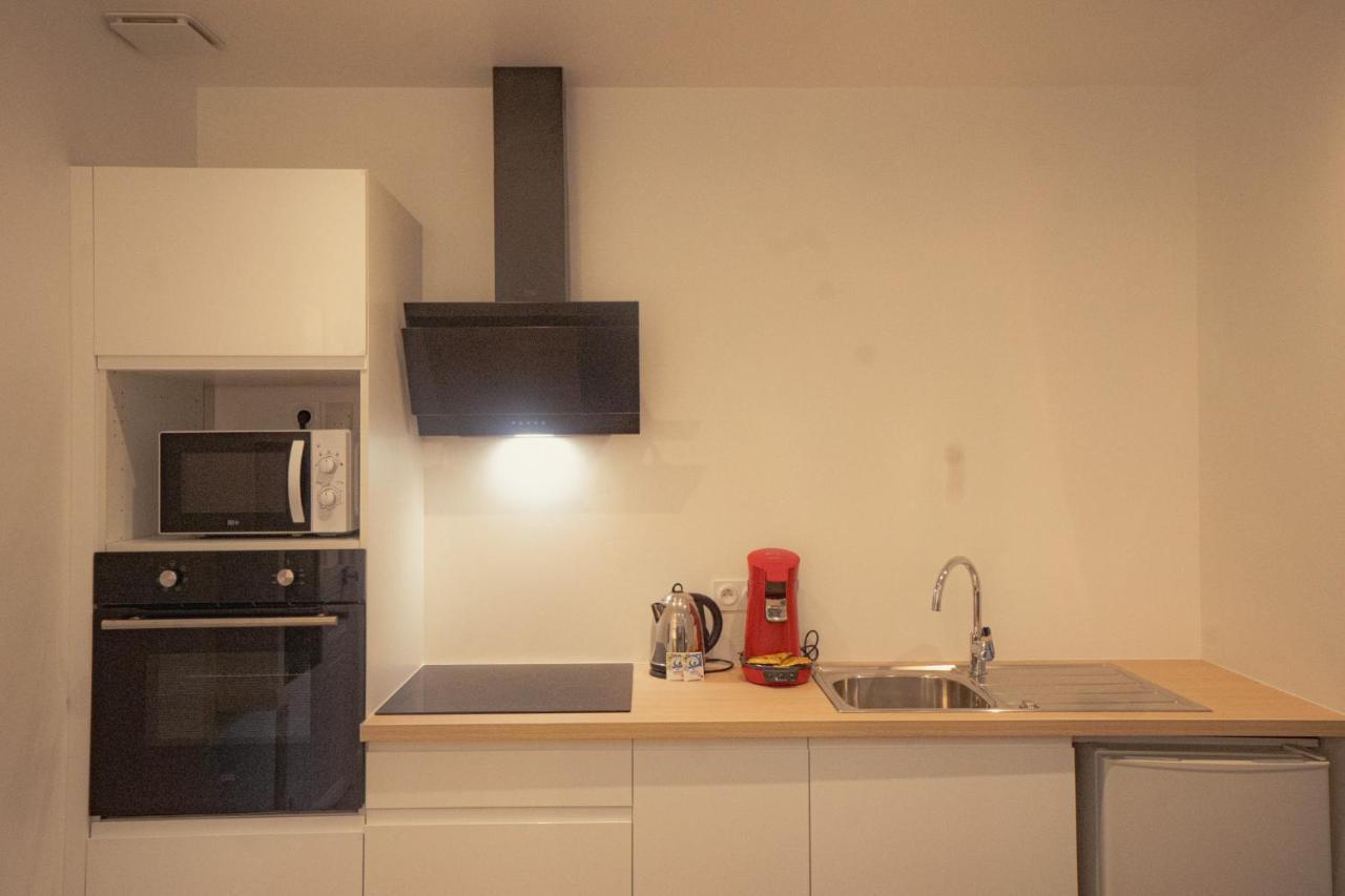 Appartement Cozy Avec Stationnement Gratuit Saint-Andre-les-Vergers Екстер'єр фото