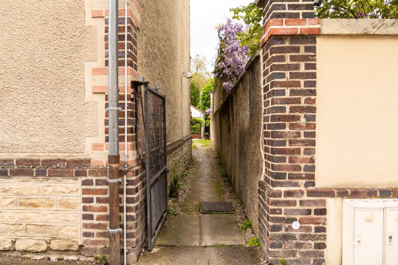 Appartement Cozy Avec Stationnement Gratuit Saint-Andre-les-Vergers Екстер'єр фото