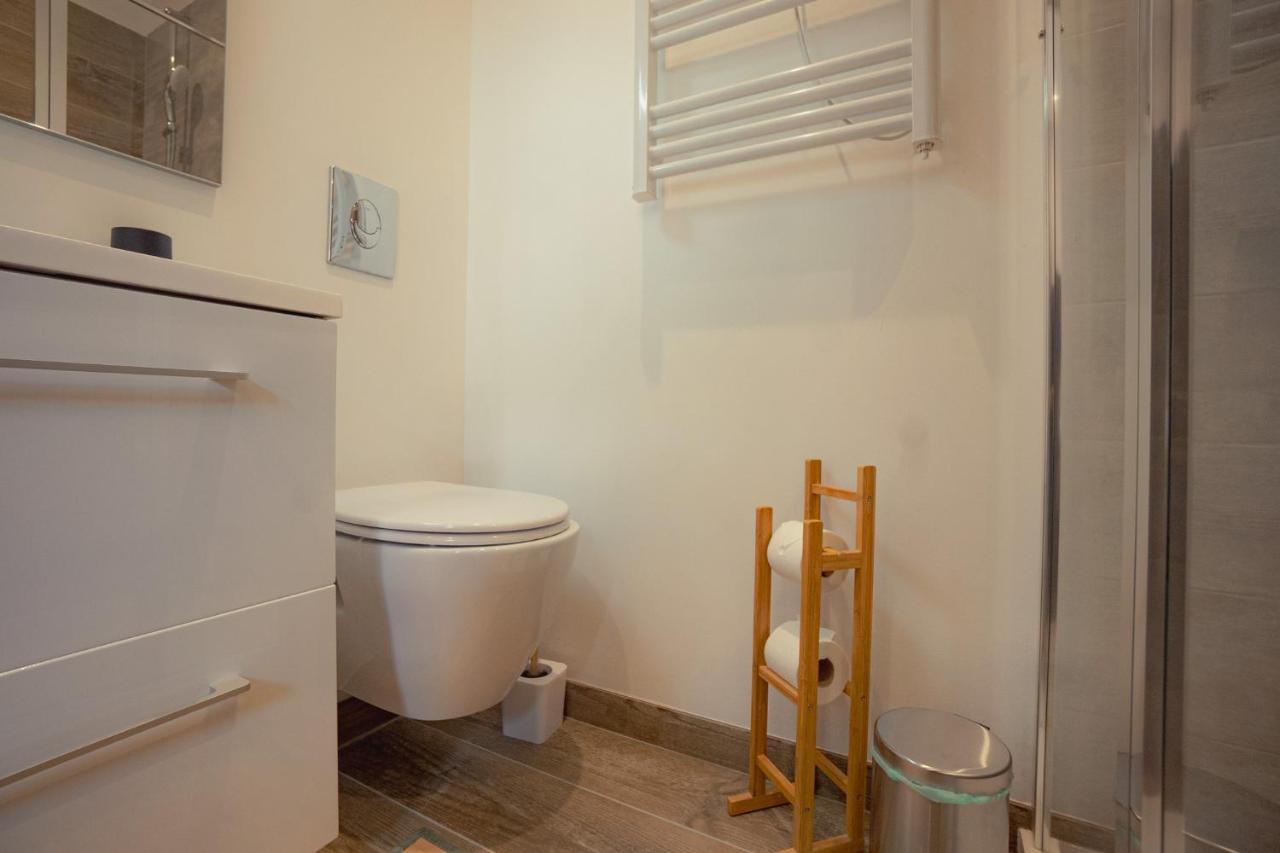 Appartement Cozy Avec Stationnement Gratuit Saint-Andre-les-Vergers Екстер'єр фото